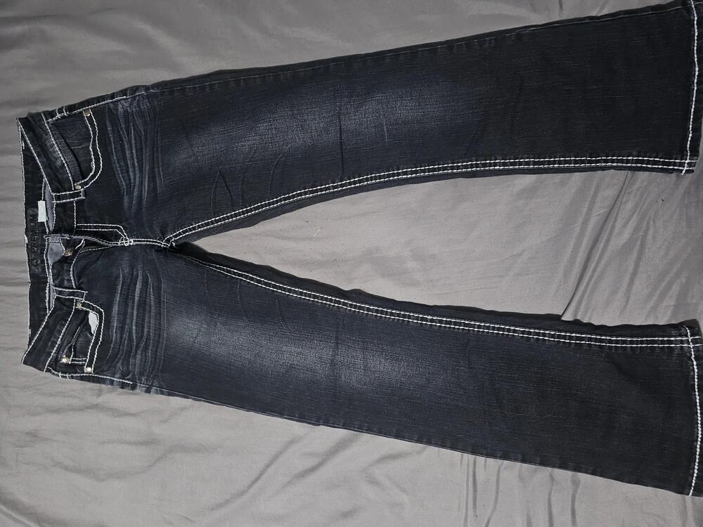 Dark wash denim jeans contrast stitching whiskering zip fly five pocket